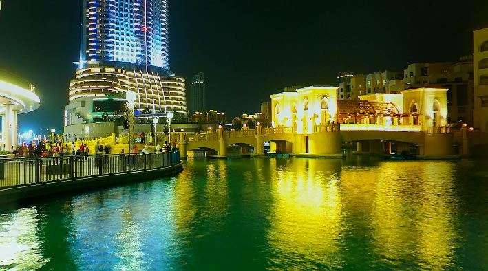 Show&nbsp;Burj Khalifa Fountain - Dubai&nbsp;- 360&deg; Panorama Photo